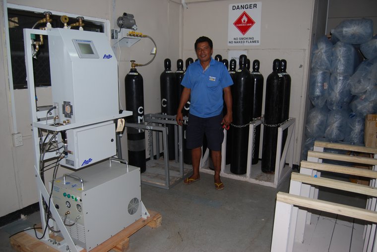 AirSep Ultrox oxygen plant commissioned at CMN Co Ltd, Apia — augmenting Apia Hospital's oxygen supply, Samoa